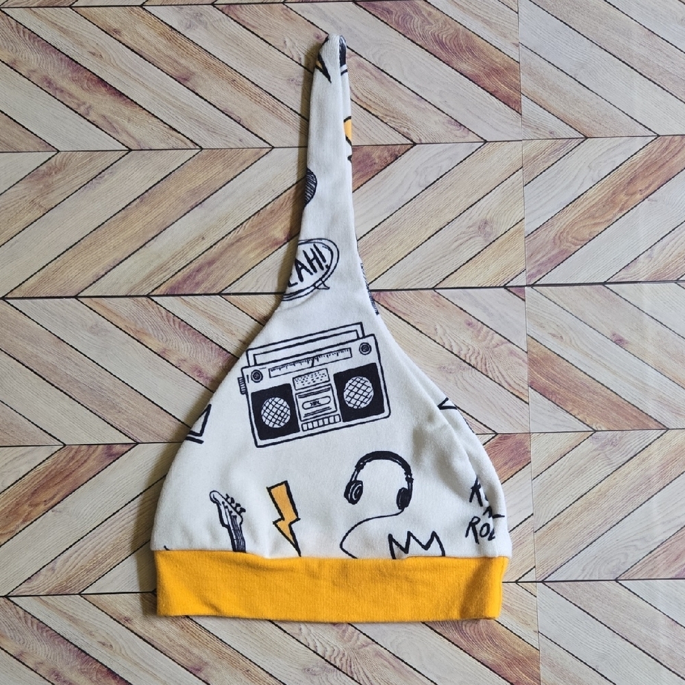 Rock & Roll Baby Jumpsuit & Beanie PJ Set Yellow White Romper One Piece 0-3M - Picture 9 of 9
